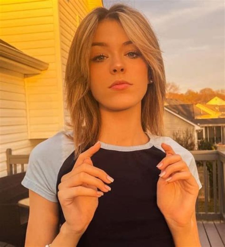 Cora Tilley Wiki, Bio, Age, Height, Net Worth, Family, Career, Boyfriend
