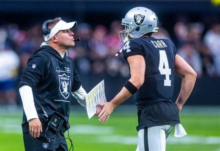 David Carr defends Raiders&rsquo; quarterback Derek Carr on NFL Network