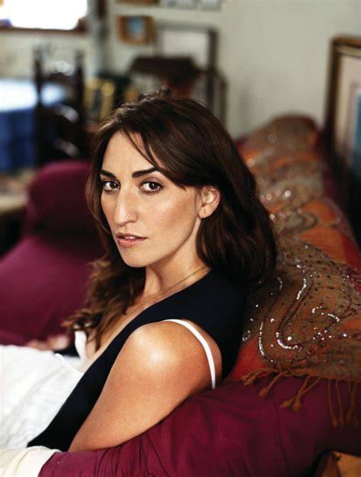 Did Sara Bareilles Undergo Plastic Surgery? Nose Job, Facelift, Body