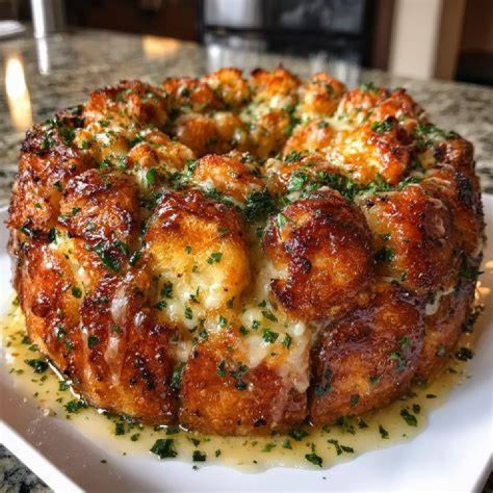 Hot Garlic Monkey Bread Oklahoma City, OK News, Weather