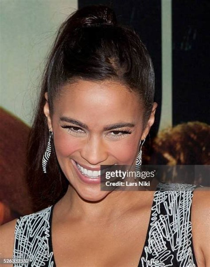 Paula Patton Picture 93 World Premiere of 2 Guns Arrivals