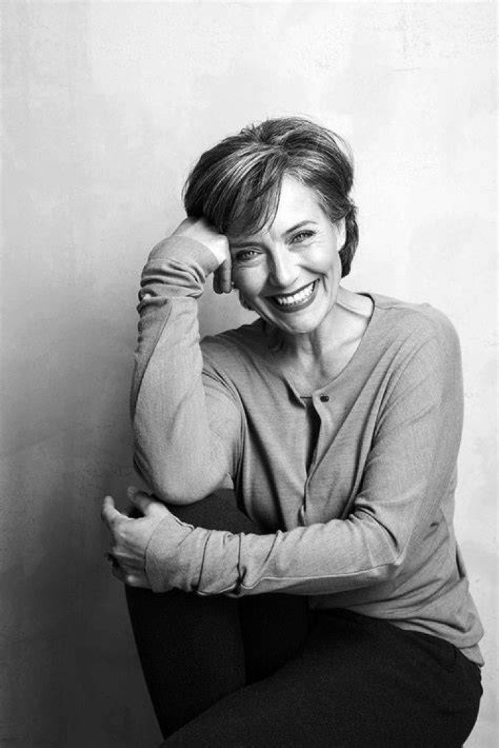 Pin by Maty Cise on Sharon Lawrence Sharon lawrence, Mature women, Sharon