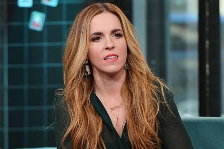 Rachel Hollis Backtracks After Declaring She's "Freaking Privileged"