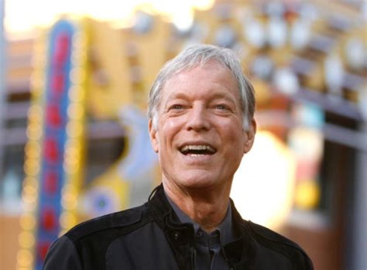 Richard Chamberlain Net Worth, Wealth, and Annual Salary 2 Rich 2 Famous