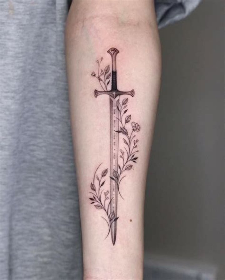 Update more than 79 feminine lioness and cub tattoo thtantai2